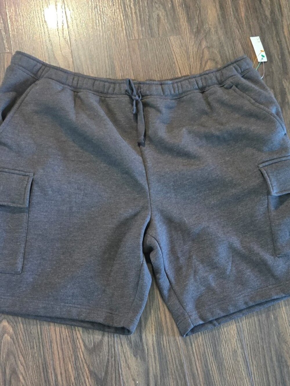 AMAZON ESSENTIALS Men's Charcoal Gray Fleece Shorts NWT/SIZE XXL